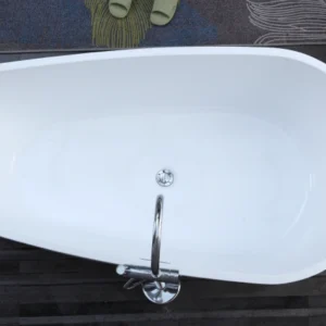 Modern OMQ-91724 Classic Freestanding Soaking Bathtub Sleek White Acrylic Easy to Maintain and Install