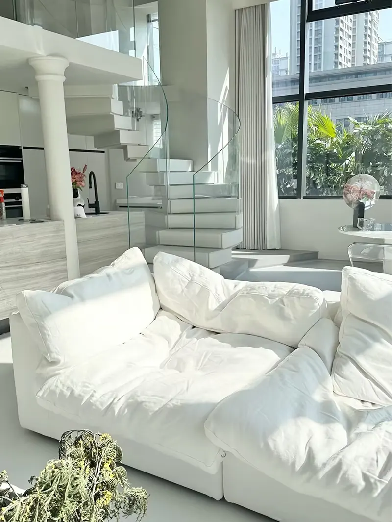 Modern Minimalist Staircase Main
