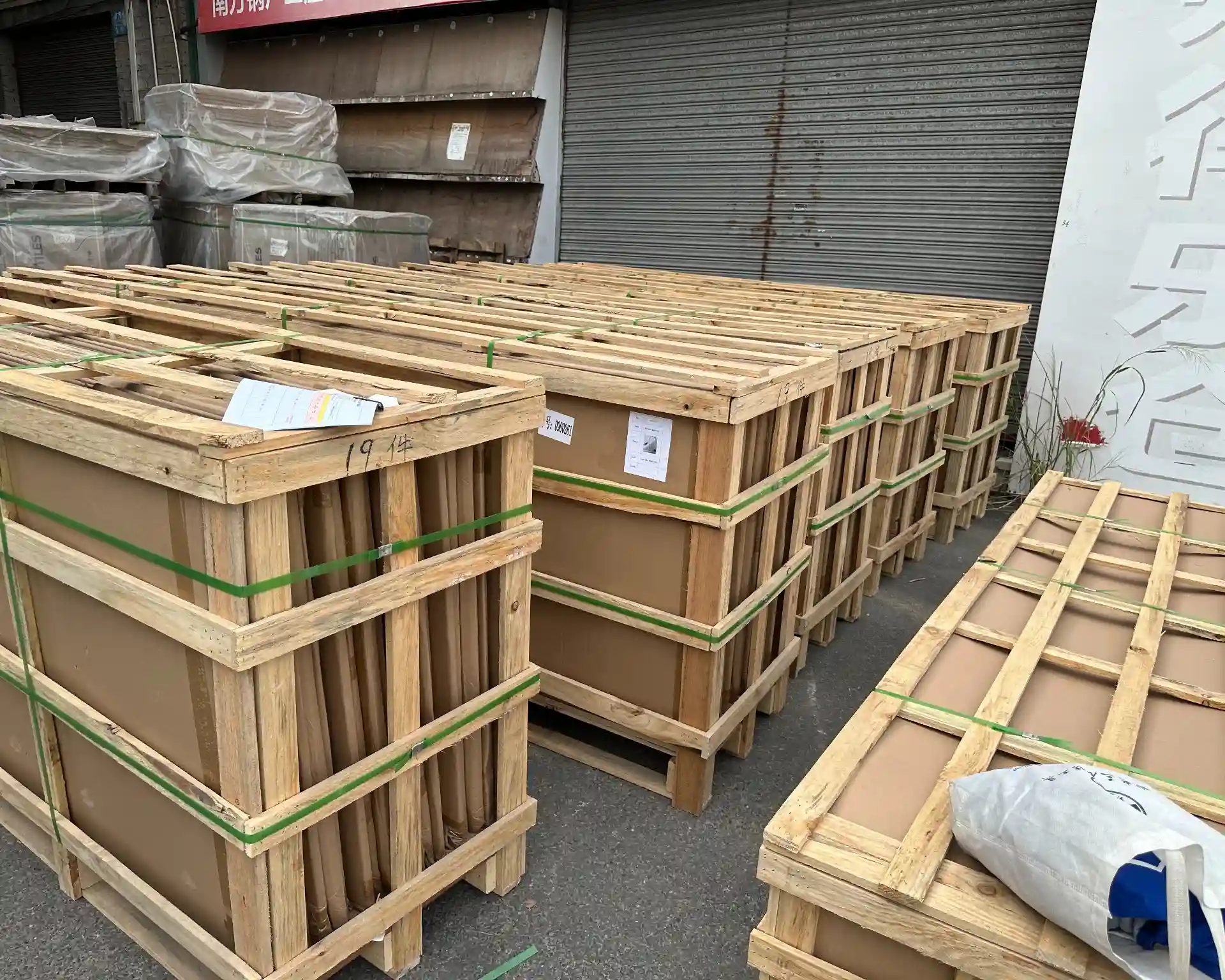 Bathroom vanity reinforced protective packaging and ISTA 3A transport testing