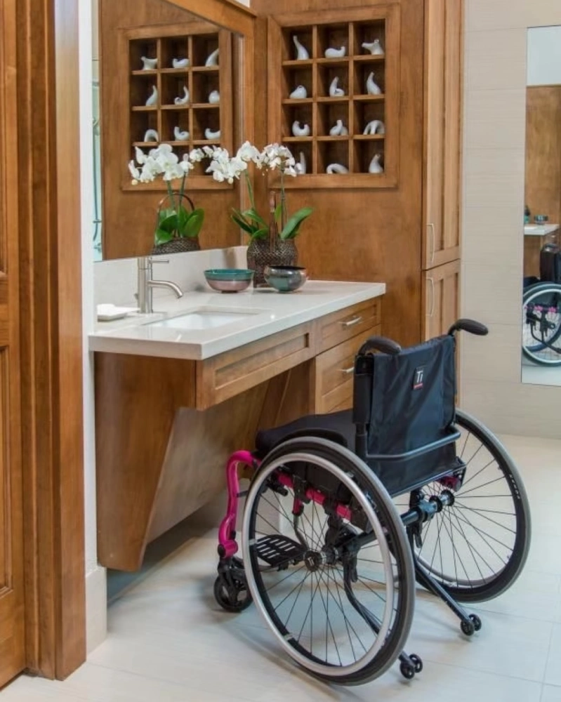 Wheelchair accessible vanity unit for JCI certified medical clinic