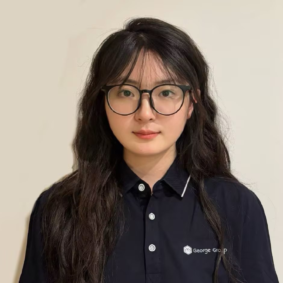 Yova - Global Project Leader streamlining logistics and procurement for international building solutions