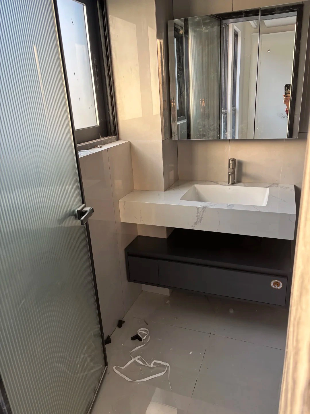 Sleek Modern Bathroom Vanity with Integrated Sink