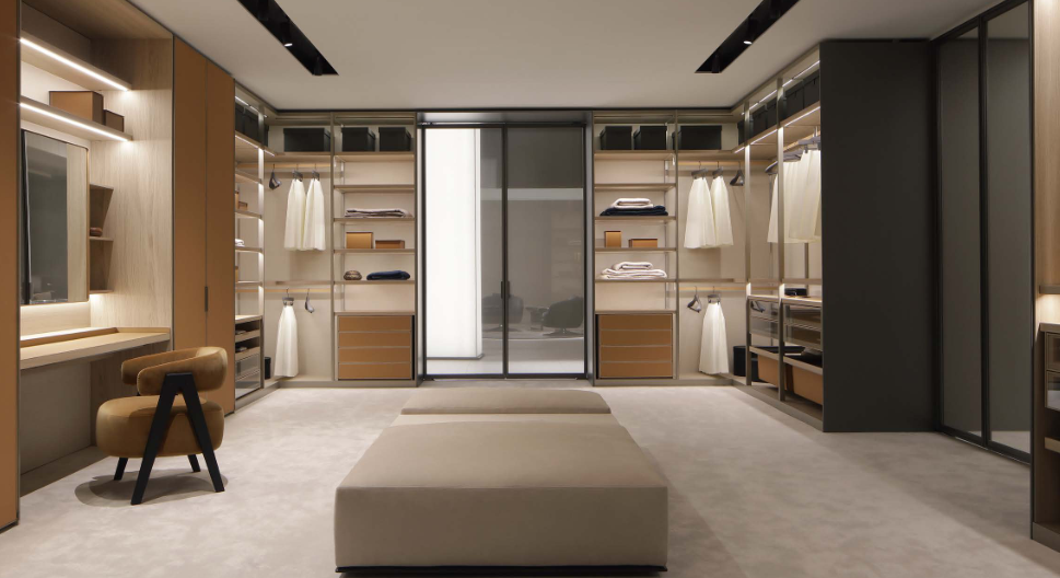 Wardrobe cabinet