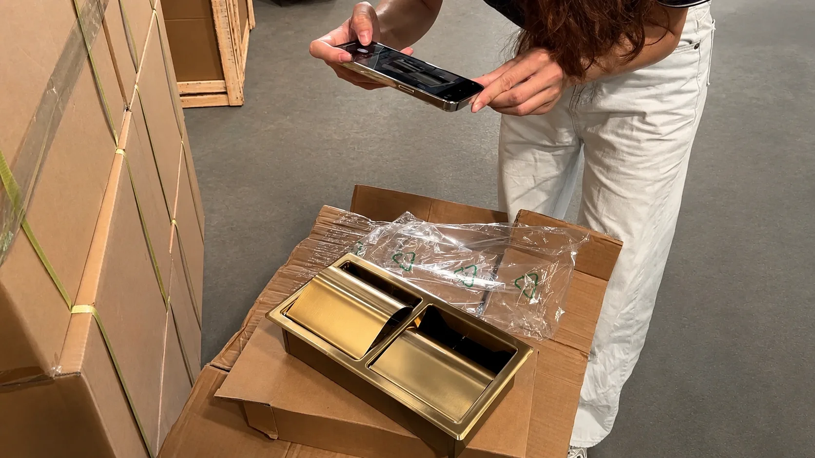 Finished product inspection OQC for sanitary ware pre-packing functional testing and AQL inspection