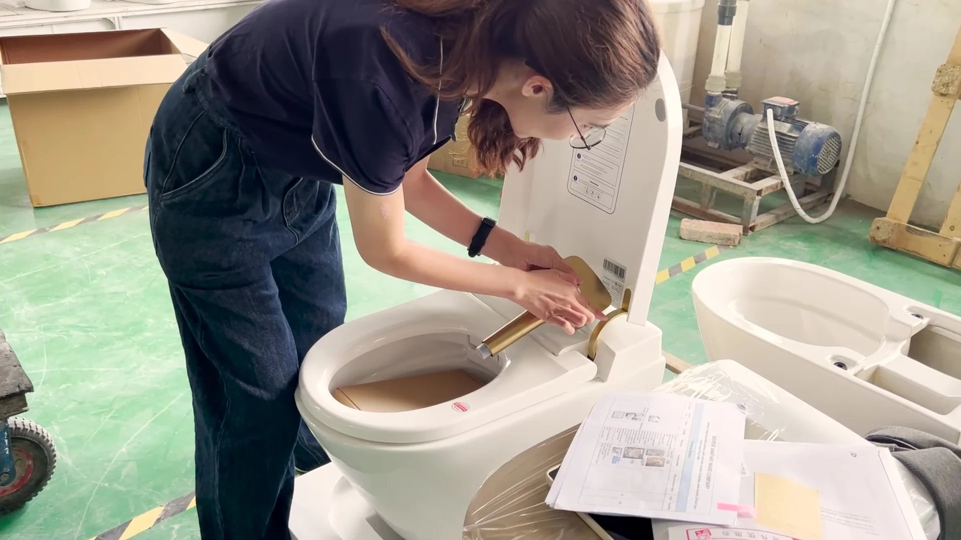 Toilet quality inspection reference for dimensions and ceramic surface finish